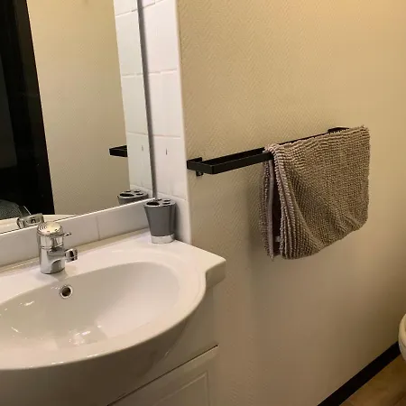 Daire Pyrene Holidays - La Fontaine - Locations Voyage Et Cure Thermale A De Bigorre Bagnères-de-Bigorre