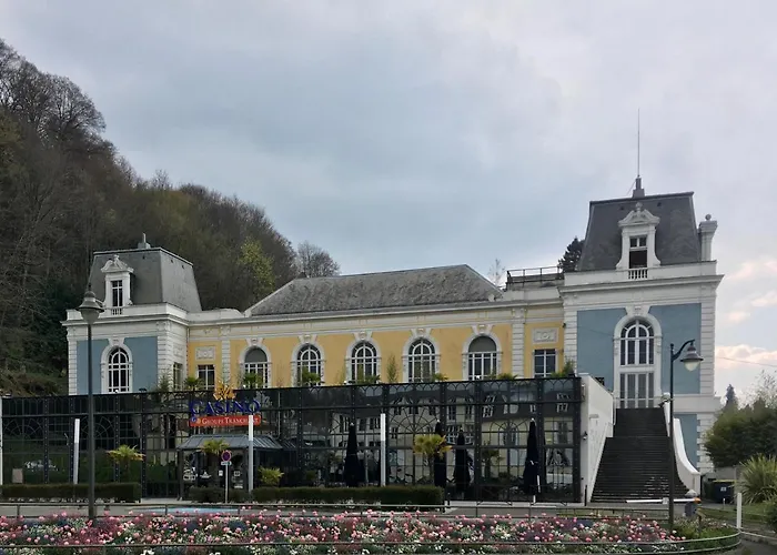 Pyrene Holidays - La Fontaine - Locations Voyage Et Cure Thermale A De Bigorre 아파트