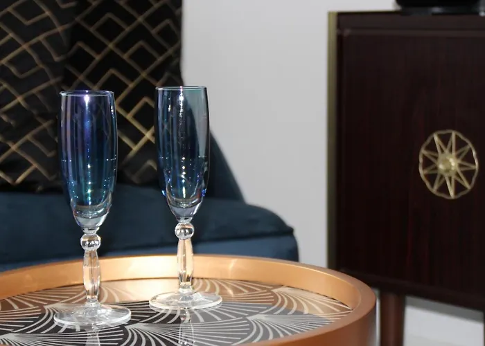 Pyrene Holidays - La Fontaine - Locations Voyage Et Cure Thermale A De Bigorre * 바네르드비고르